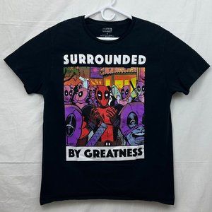 Marvel Deadpool Surrounded By Greatness Unisex L T-Shirt Black